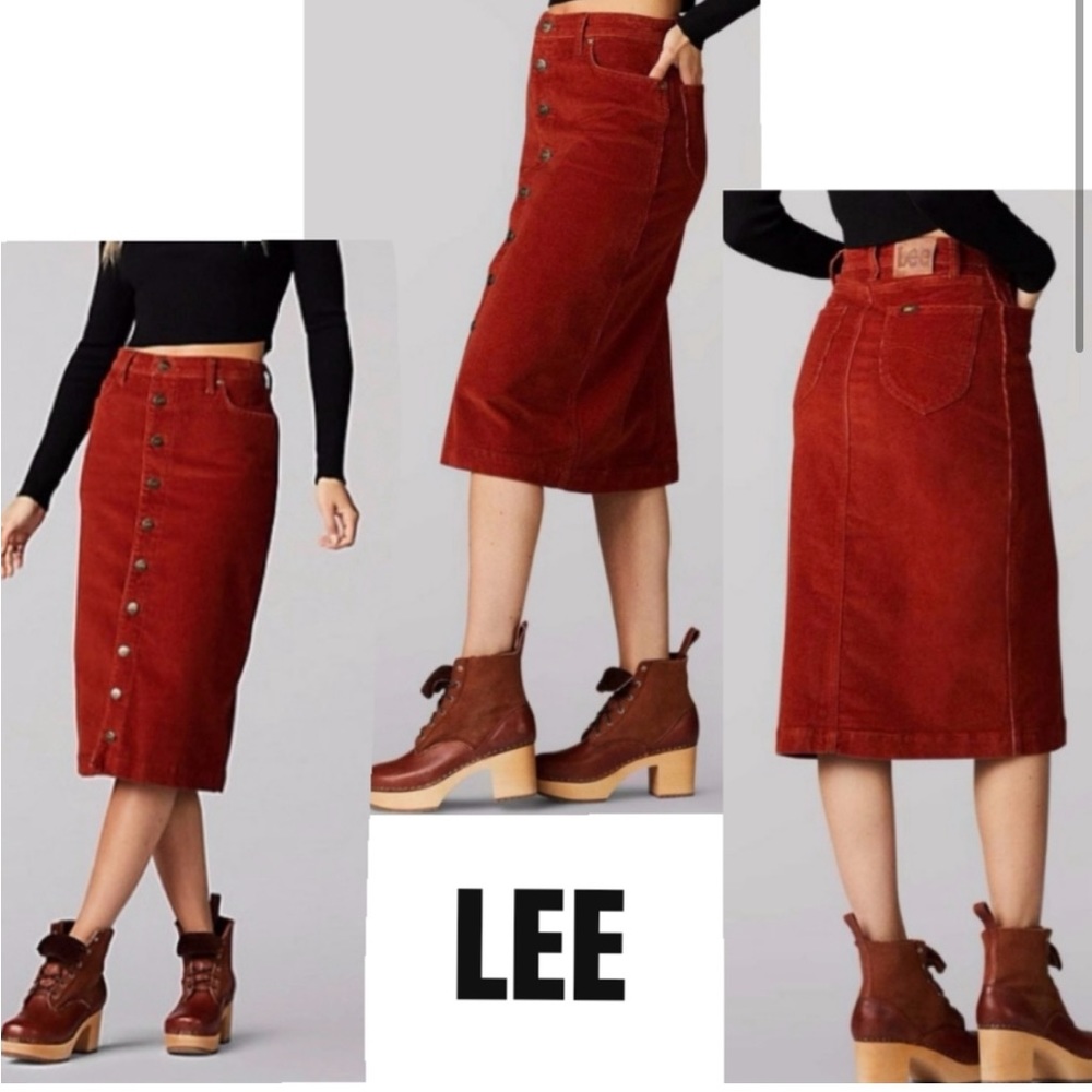 NWOT Lee Vintage Modern Burnt Orange High Waisted Pencil Skirt. Size 24.